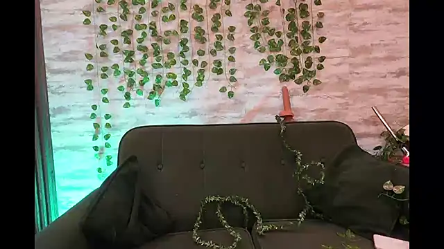Chat XXX Live HOTBLACKANDWHITE2