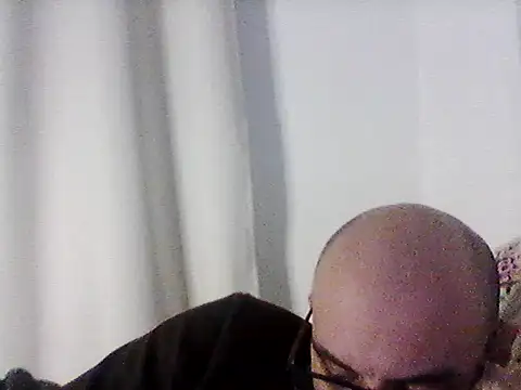 Chat +18 de Robsonitj90 ao vivo