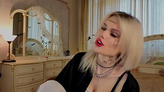 MercedezTimbs Adlı Modelin Canlı XXX Sohbeti