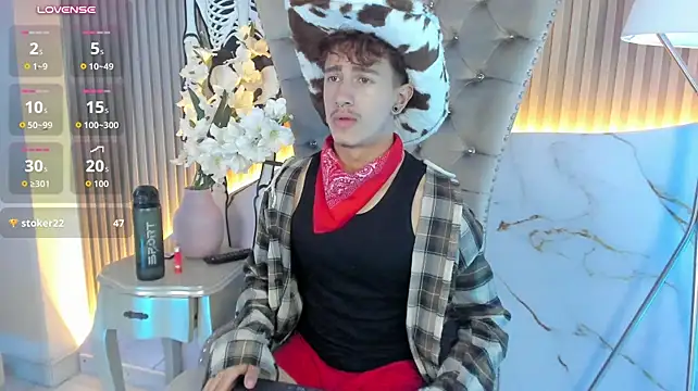 Chat +18 de Santi_Williams ao vivo