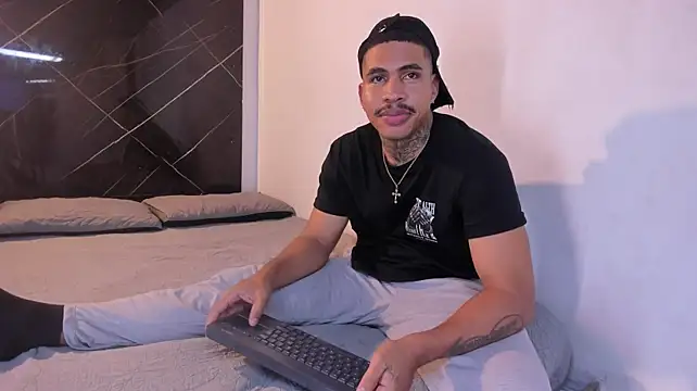 Czat XXX na żywo – Chirshot_