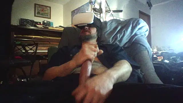 צ'אט XXX בשידור חי של Fuckboyguyman