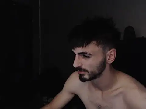GodFindom élő XXX-chatje