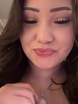 RosieDixx 现场XXX聊天