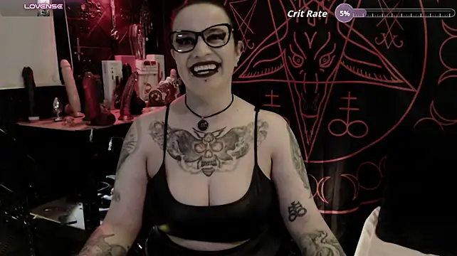 Chat XXX en directo de Evil_Queen_666