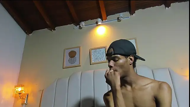 Czat XXX na żywo – AngelDuster__