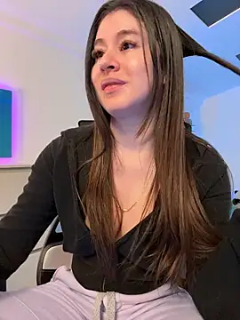 Sharon_07's Live XXX Chat