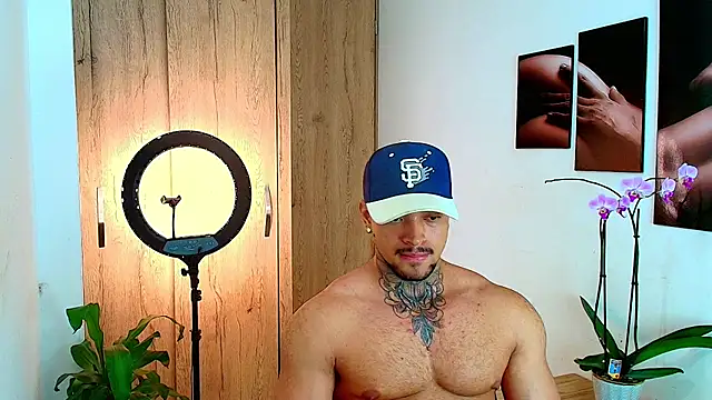 Stiven_collins' Live XXX Chat