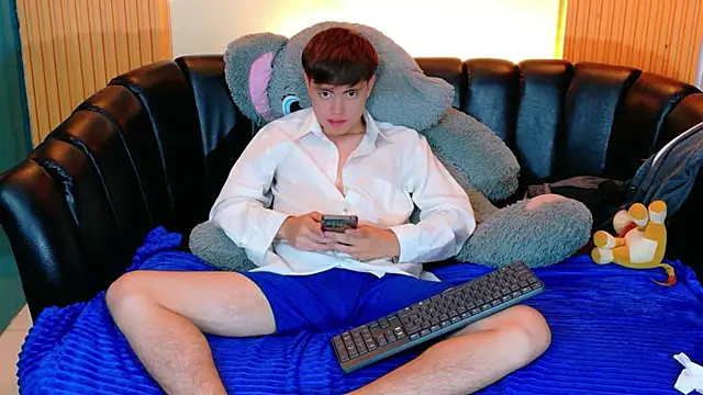Brian_Montes' Live XXX Chat