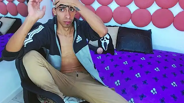 Drake_Jack Live XXX Chat