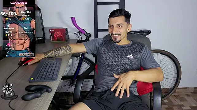 צ'אט XXX בשידור חי של Marck_Muscle