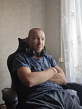 Chatroom XXX en direct de _uncle_Mitya-43_