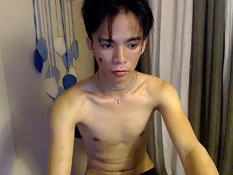 urfemboy_fantasy Adlı Modelin Canlı XXX Sohbeti