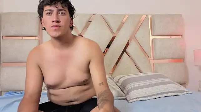 adamyevevg Show Webcam