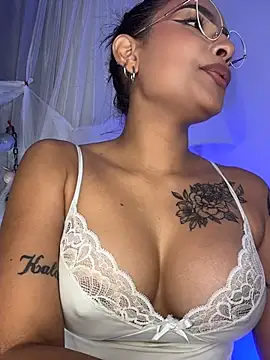 _mayka 라이브 XXX 채팅
