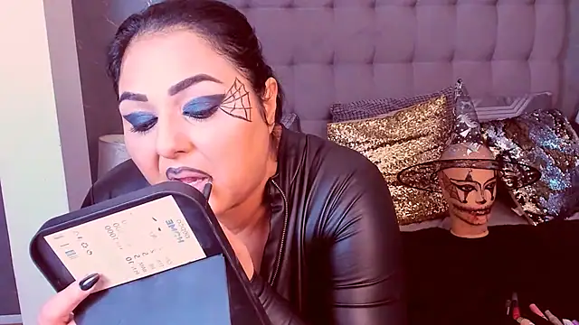 دردشة SelenaNoctis الجنسية المباشرة