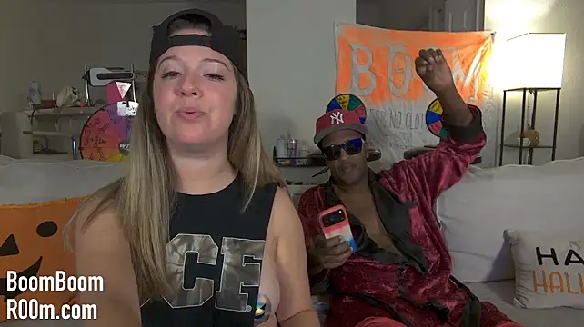 boomboomr00m Chat XXX in diretta