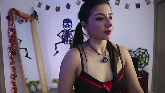 Chat +18 de Steph_F ao vivo