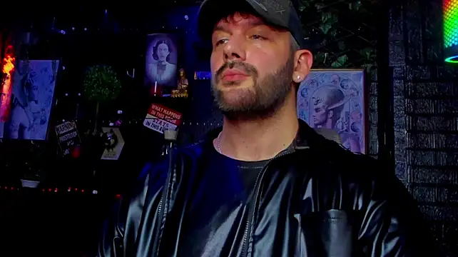 XXX chat uživo modela LexHardy