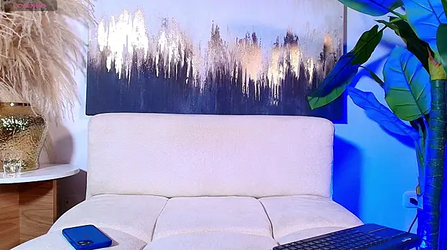 XXX chat uživo modela CGomez_