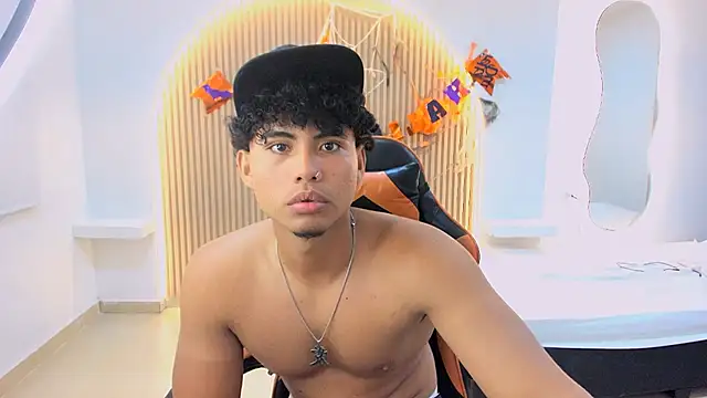 แชท XXX สดของ marcus_dick___