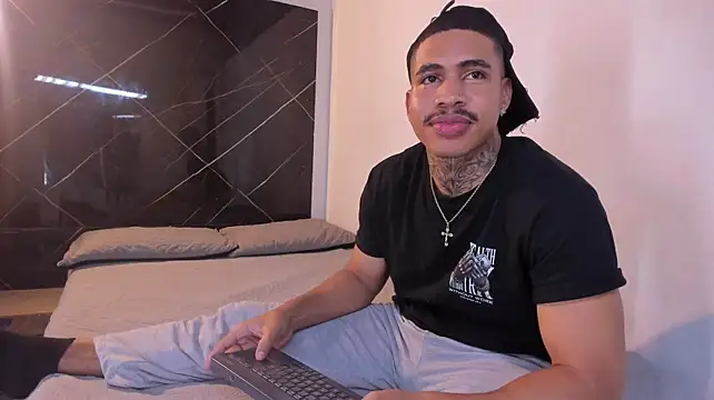 Chirshot_ Webcamshow