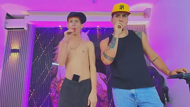 The_Boy_King_ Obrolan Langsung XXX