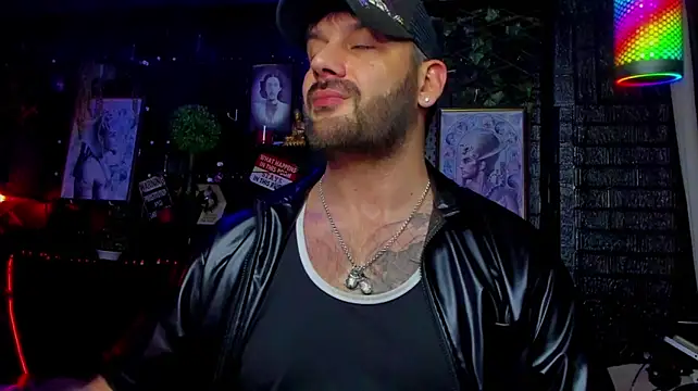 Chat +18 de LexHardy ao vivo