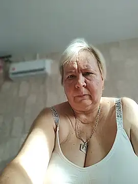 XXX chat uživo modela EffectFiona