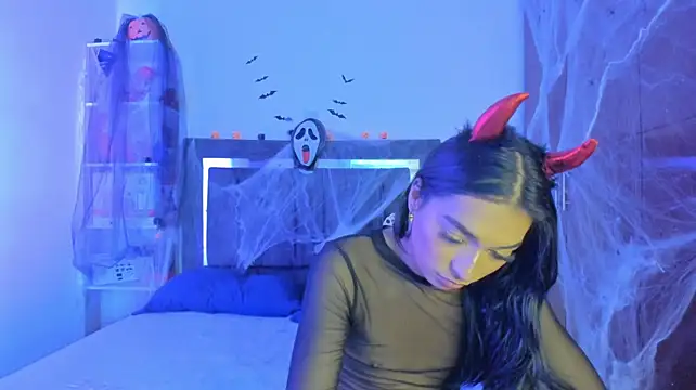 Isabella_TransGirl XXX чат на живо