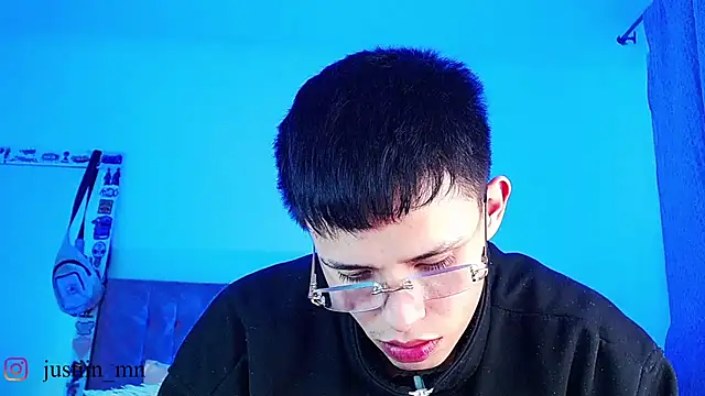 צ'אט XXX בשידור חי של _justinmoon2