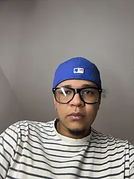 Chat XXX ao vivo de heynix__