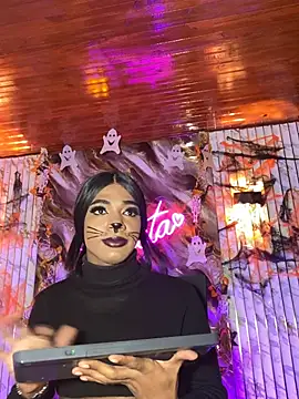 violeta_E_のライブXXXチャット