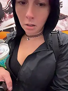 Chat XXX en directo de RebelReign