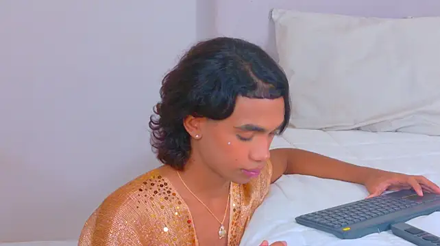 AlanCuute – Naživo XXX chat