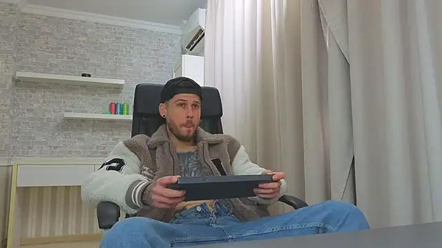 Chat XXX ao vivo de JonahShaw