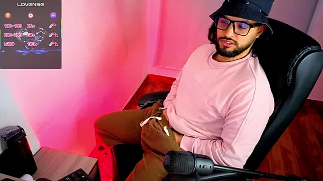 Ernesto-Rodriguez82 live XXX chat