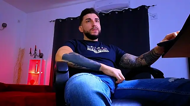 Živý XXX chat MightyAaron66