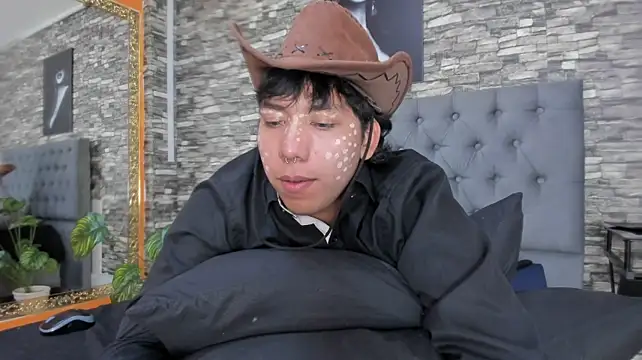 Chat XXX en directo de jhoan_evanss