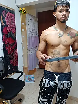 Niick01_ Live XXX-chat