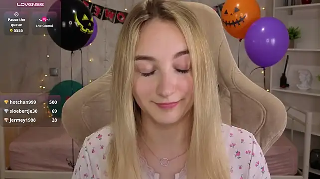 Chat XXX en directo de Shy_Polly