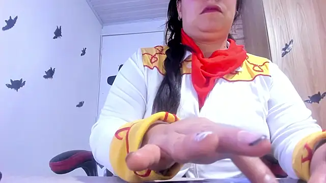 Chat +18 de monick_hot ao vivo