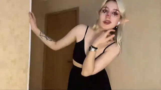 LishaNuding Live XXX Chat