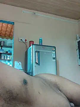 Mumbaiboy-22's Live XXX Chat