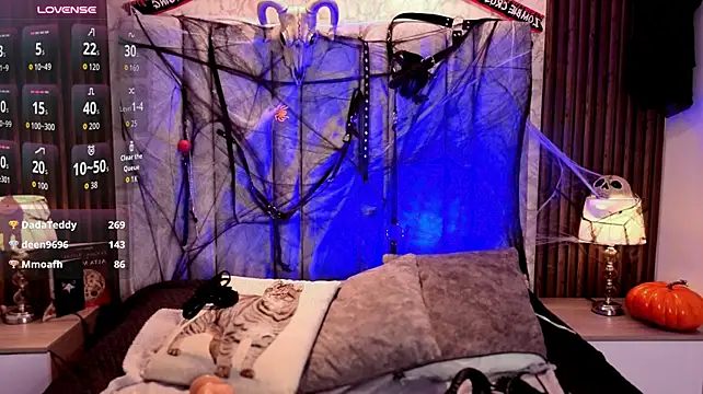 Chat +18 de Amber_Moon_ ao vivo