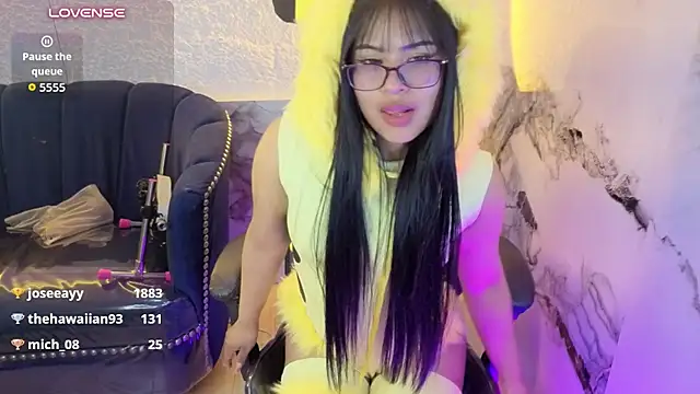 Chat +18 de Paulette_v ao vivo