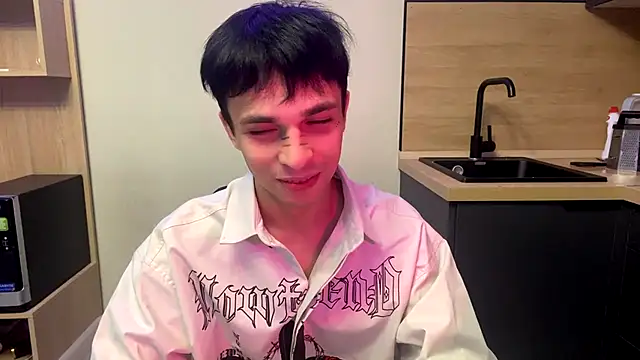 Chat +18 de Clark_Day ao vivo