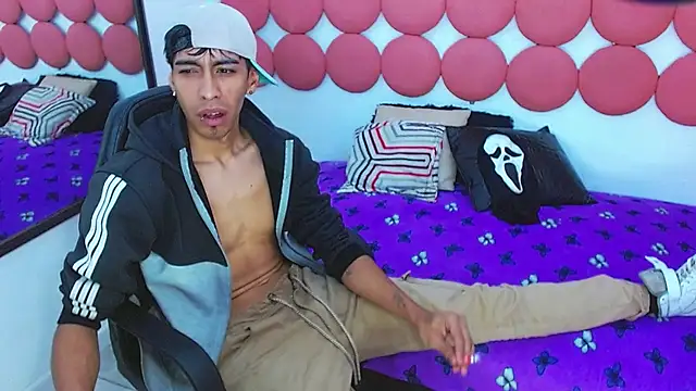 Drake_Jack live XXX chat