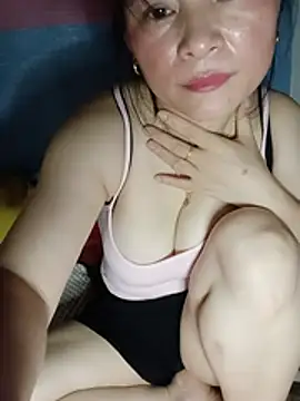 Micky_Cute Adlı Modelin Canlı XXX Sohbeti