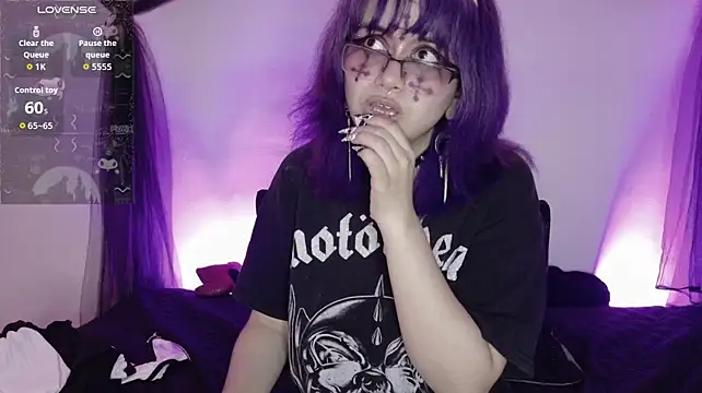 Chat +18 de Navier__ ao vivo